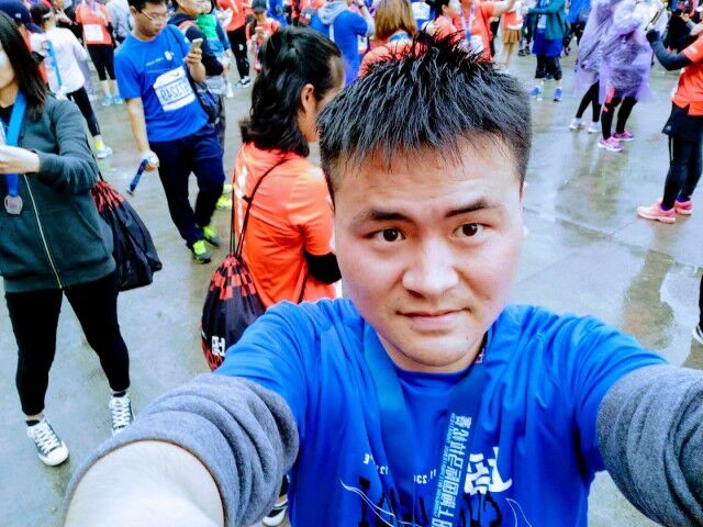 小五在跳舞的第一张照片--石家庄相亲服务中心