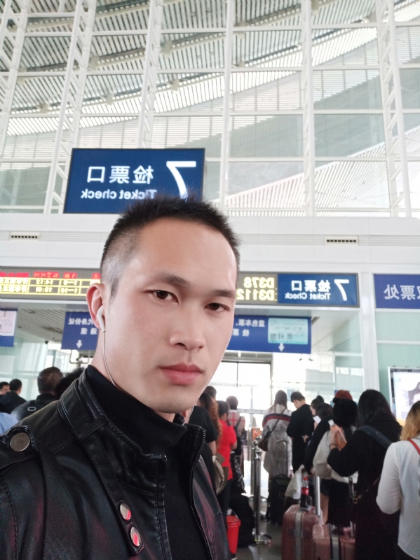 一叶知秋的第一张照片--石家庄相亲服务中心