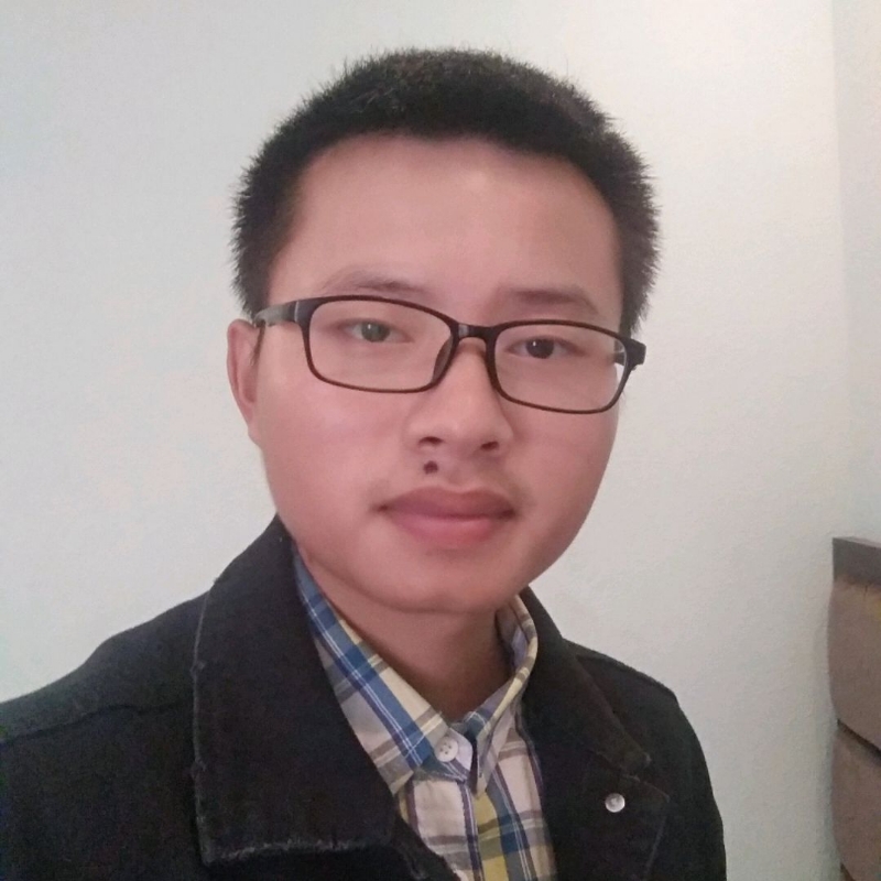 一只独行的猪的第二张照片--石家庄相亲服务中心