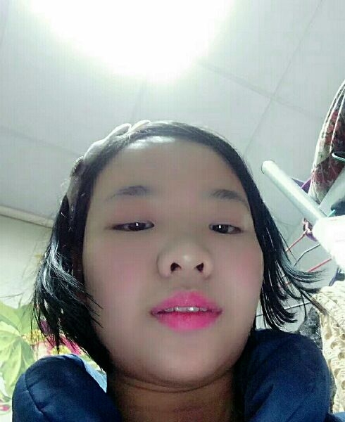 依依的第一张照片--石家庄相亲服务中心