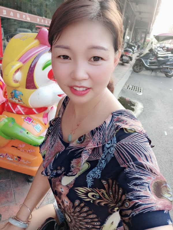 云儿的第一张照片--石家庄相亲服务中心