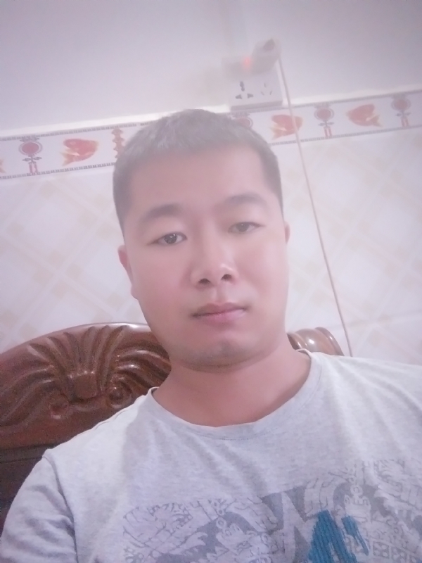 心雨的第一张照片--石家庄相亲服务中心