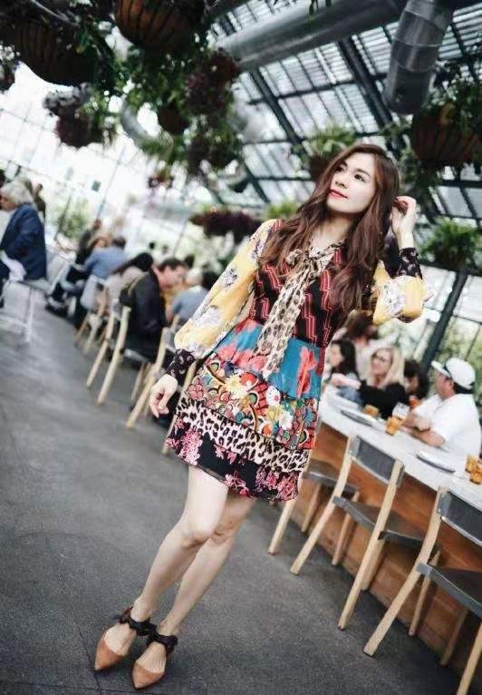 小月的第一张照片--石家庄相亲服务中心