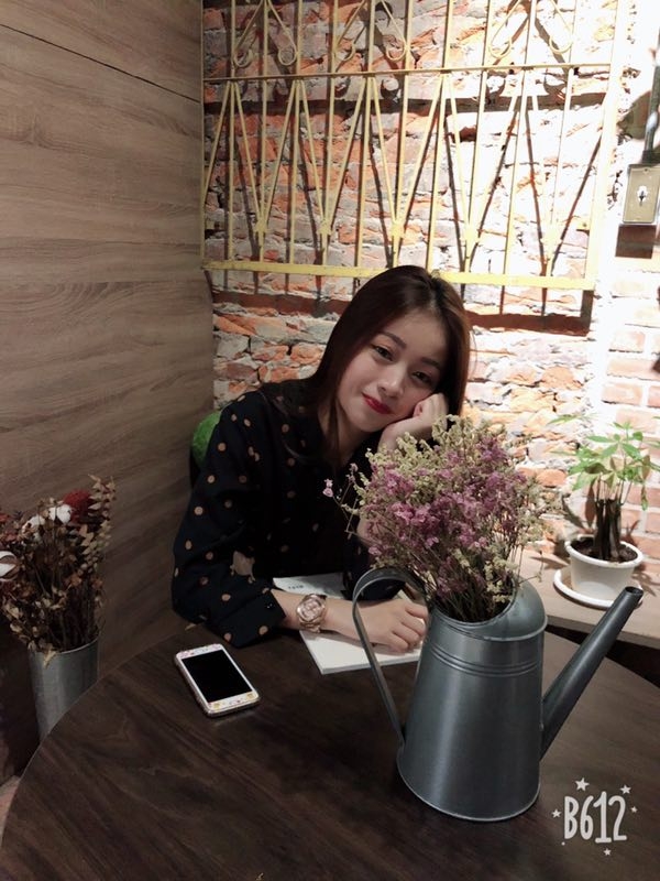 瑶瑶呀的第一张照片--石家庄相亲服务中心