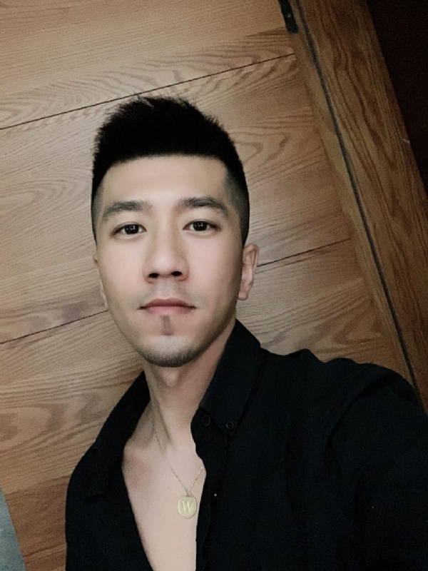 佳佳的第一张照片--石家庄相亲服务中心