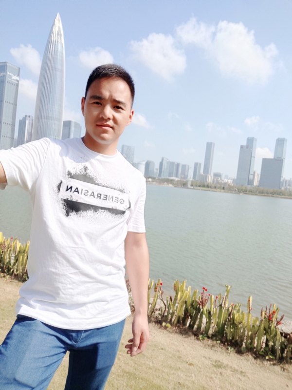 许仙敢睡蛇的第一张照片--石家庄相亲服务中心