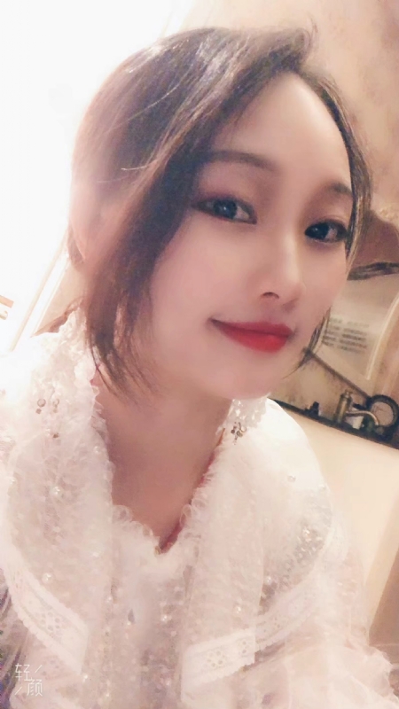 雯雯的第一张照片--石家庄相亲服务中心