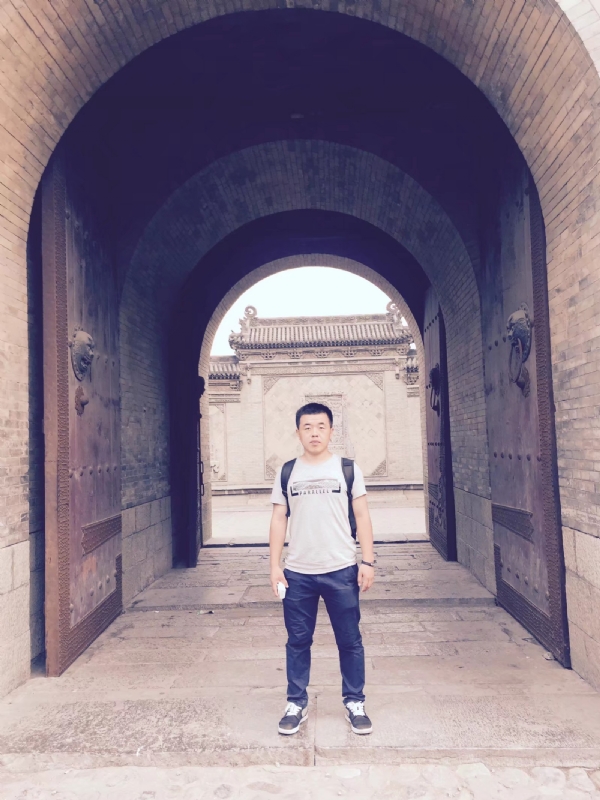 寻寻觅觅的第一张照片--石家庄相亲服务中心