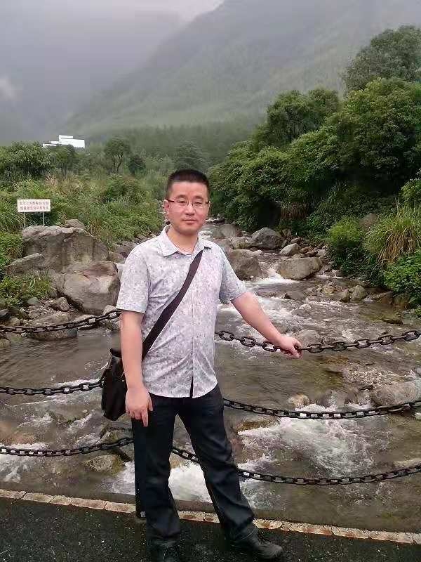 淡定牛魔王的第三张照片--石家庄相亲服务中心