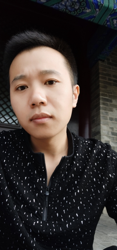 大象随风的第一张照片--石家庄相亲服务中心