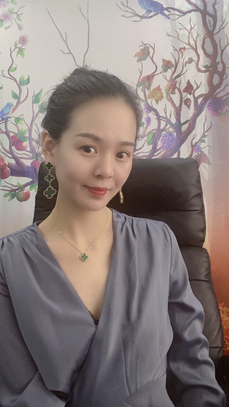 潇潇的第一张照片--石家庄相亲服务中心