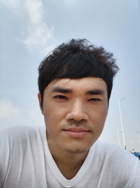 老实人的第一张照片--石家庄相亲服务中心