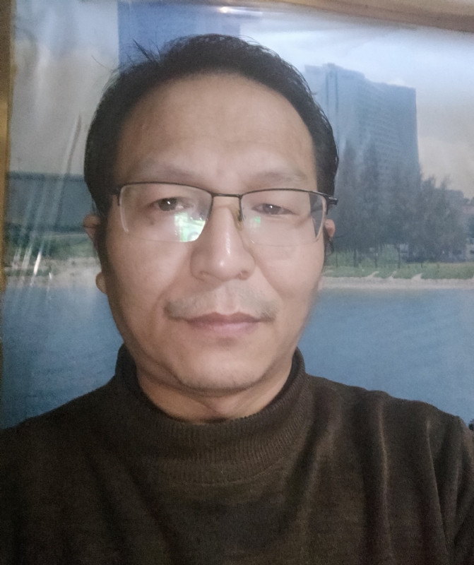 小草的第一张照片--石家庄相亲服务中心