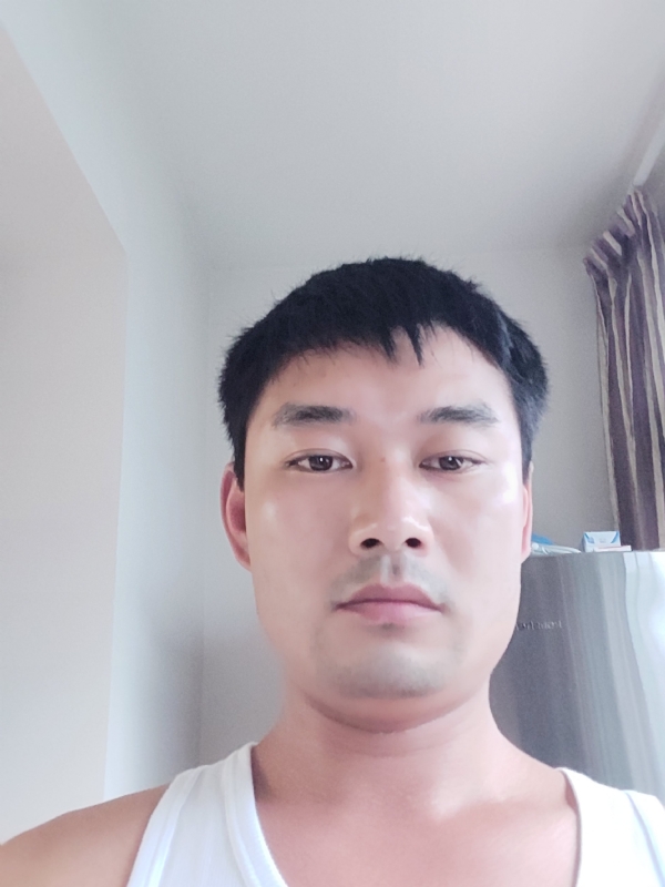 MM的第一张照片--石家庄相亲服务中心