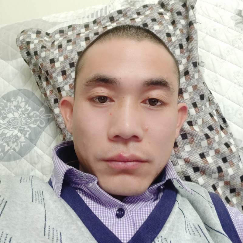 龙飞的第一张照片--石家庄相亲服务中心