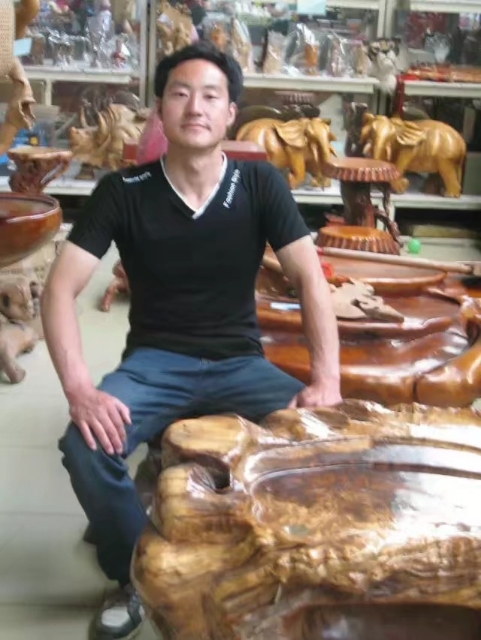 春暖花开的第一张照片--石家庄相亲服务中心