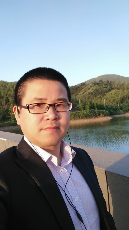 顾律师的第三张照片--石家庄相亲服务中心