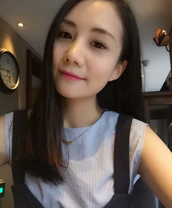 宋雅雯的第一张照片--石家庄相亲服务中心