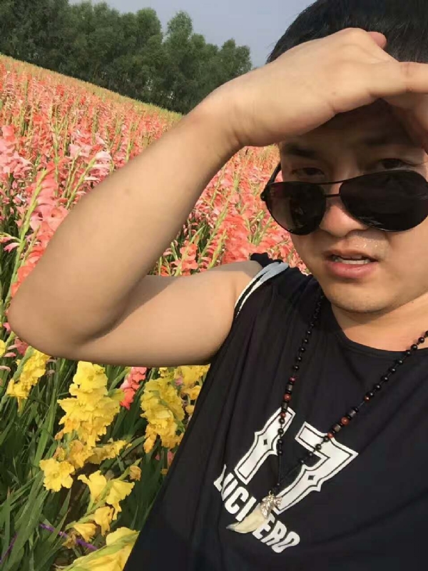 QH-蓝细胞的第一张照片--石家庄相亲服务中心