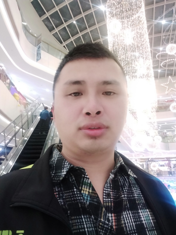 小胖的第一张照片--石家庄相亲服务中心