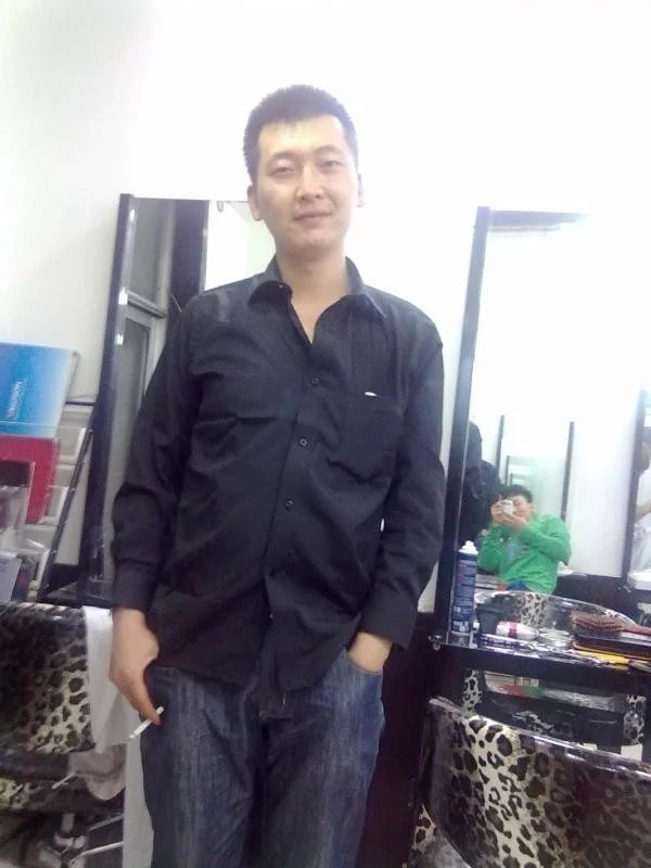 风筝的第一张照片--石家庄相亲服务中心