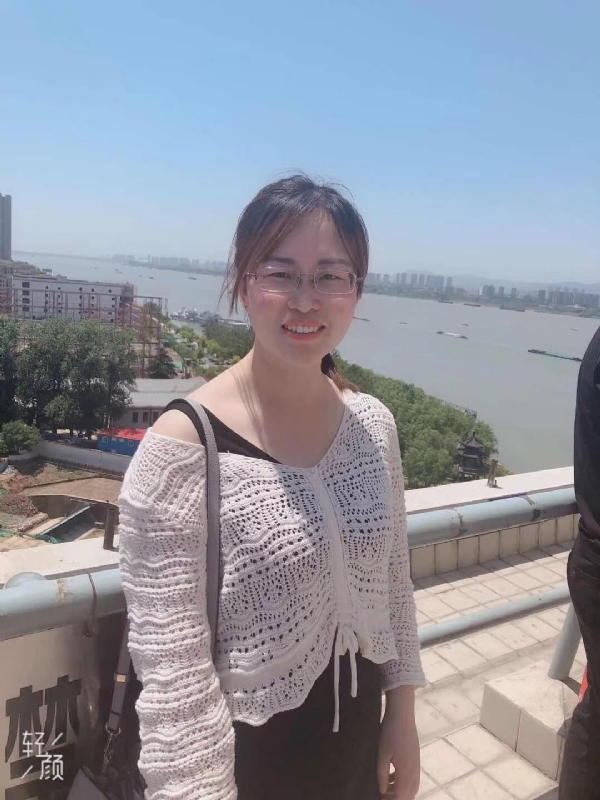 随缘的第一张照片--石家庄相亲服务中心