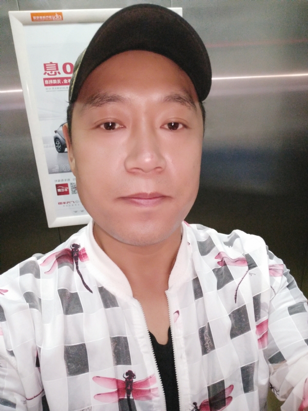 hainy的第一张照片--石家庄相亲服务中心