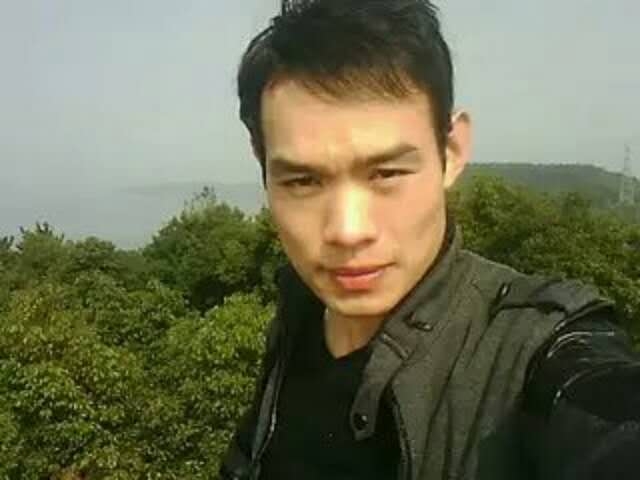 明镜的第二张照片--石家庄相亲服务中心