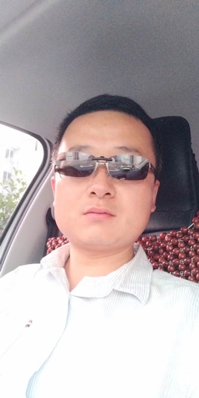 痛苦的单身狗的第一张照片--石家庄相亲服务中心