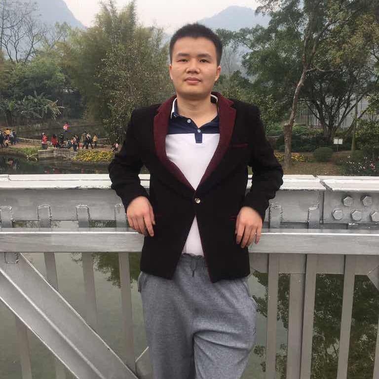 小龙龙的第一张照片--石家庄相亲服务中心