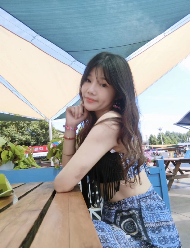 诗雨的第一张照片--石家庄相亲服务中心