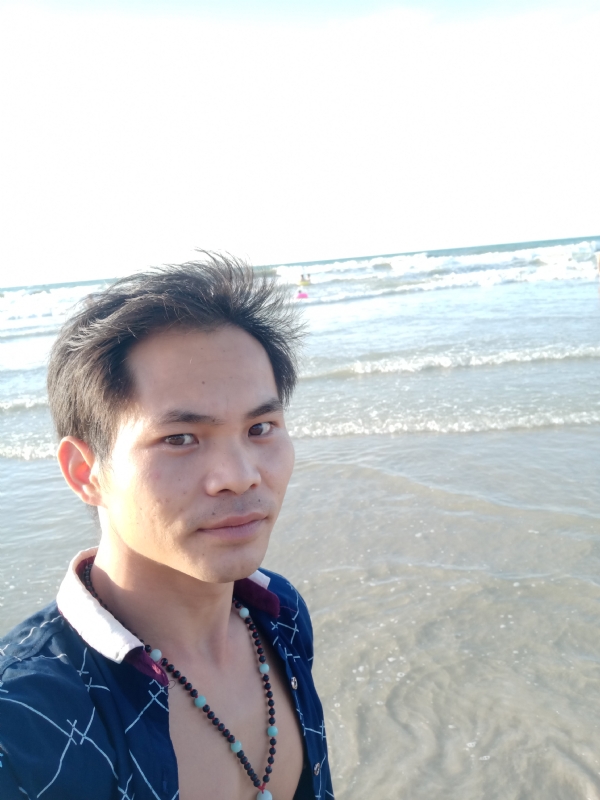 爱已欠费的第一张照片--石家庄相亲服务中心