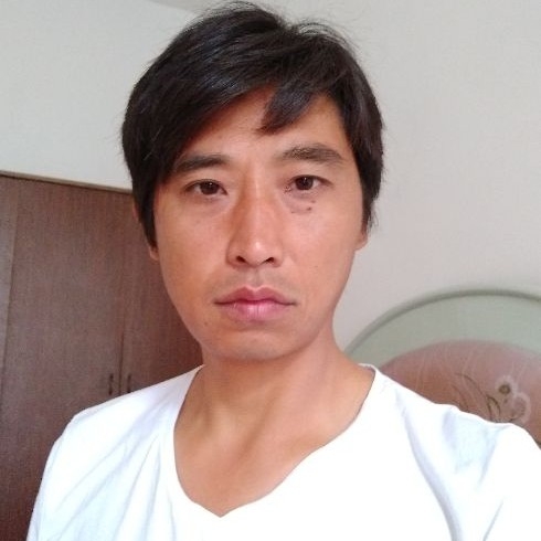 莞尔一笑的第一张照片--石家庄相亲服务中心