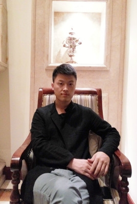 制片人杨亚林的第二张照片--石家庄相亲服务中心