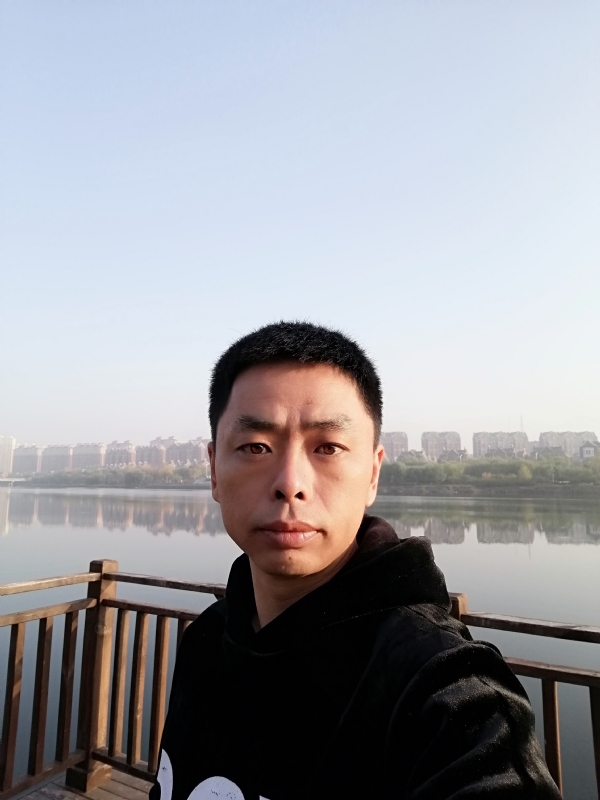 蓝颜的第一张照片--石家庄相亲服务中心