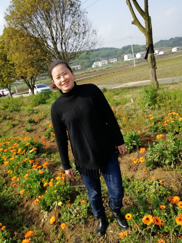 征婚女人的第二张照片--石家庄相亲服务中心