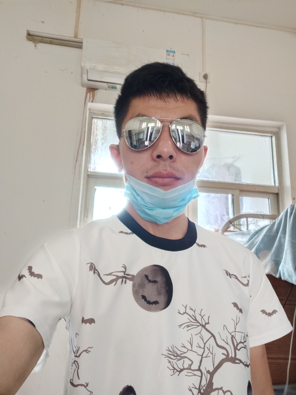 馨荣的第二张照片--石家庄相亲服务中心