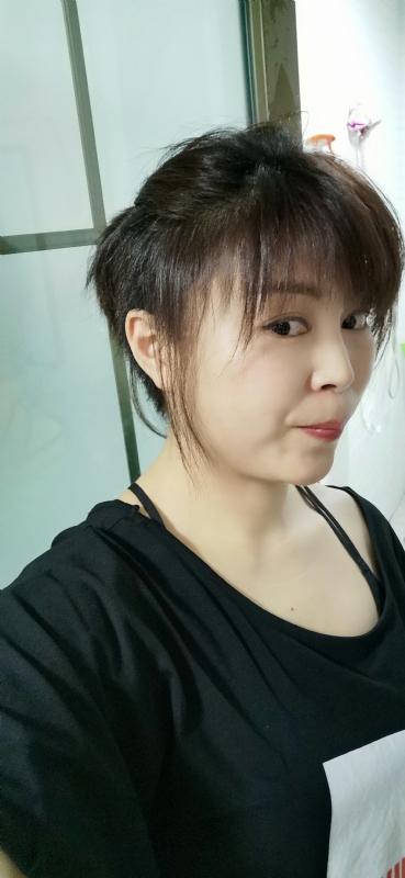 木槿的第一张照片--石家庄相亲服务中心