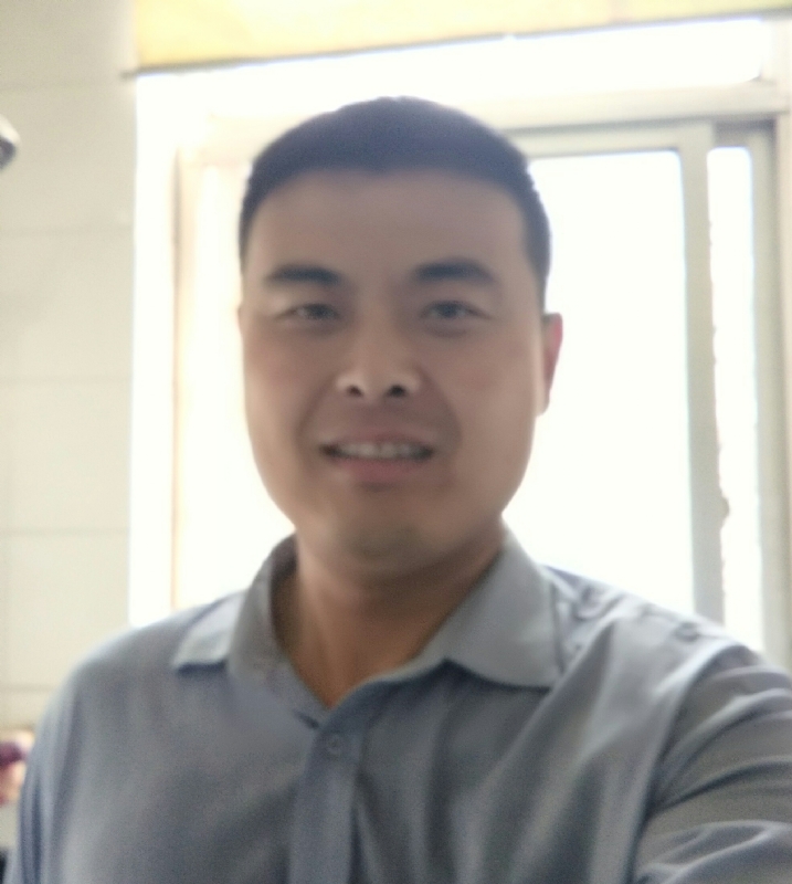 李伟的第一张照片--石家庄相亲服务中心