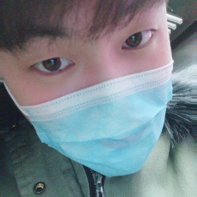 大学生的第一张照片--石家庄相亲服务中心