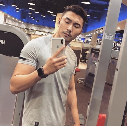 Larryyy的第一张照片--石家庄相亲服务中心