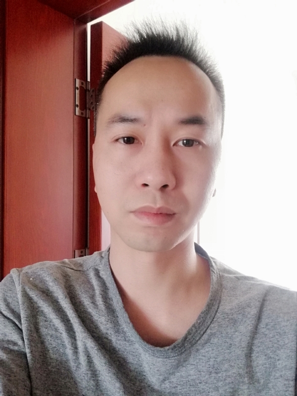 超级大混球的第四张照片--石家庄相亲服务中心