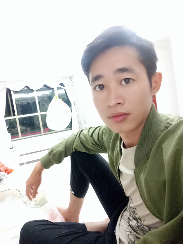 风中飞沙的第一张照片--石家庄相亲服务中心