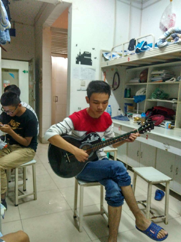 小林哥的第二张照片--石家庄相亲服务中心