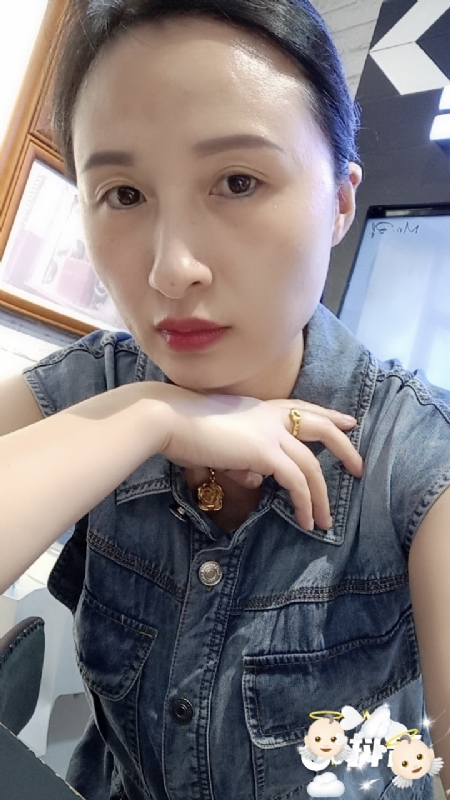 桃子的第三张照片--石家庄相亲服务中心