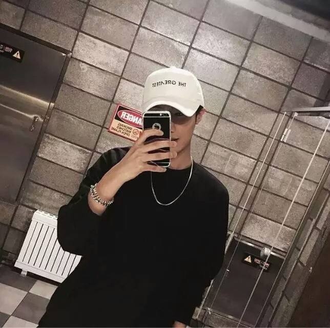 石材美容小王子的第一张照片--石家庄相亲服务中心