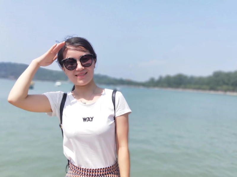 英子的第一张照片--石家庄相亲服务中心