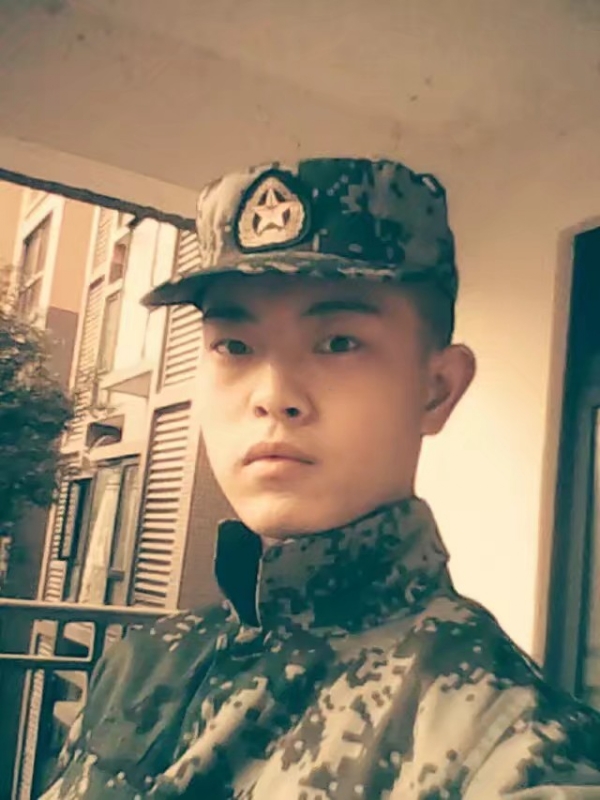 深情留给意中人aaaa的第一张照片--石家庄相亲服务中心