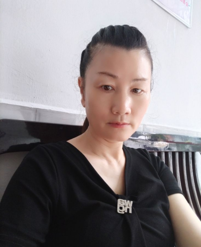 单只蝴蝶的第二张照片--石家庄相亲服务中心