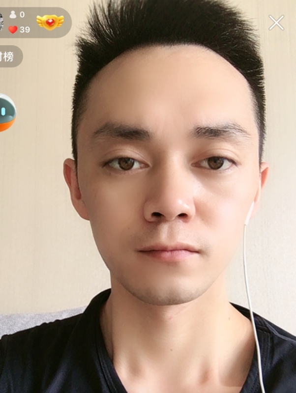 游爽的第一张照片--石家庄相亲服务中心